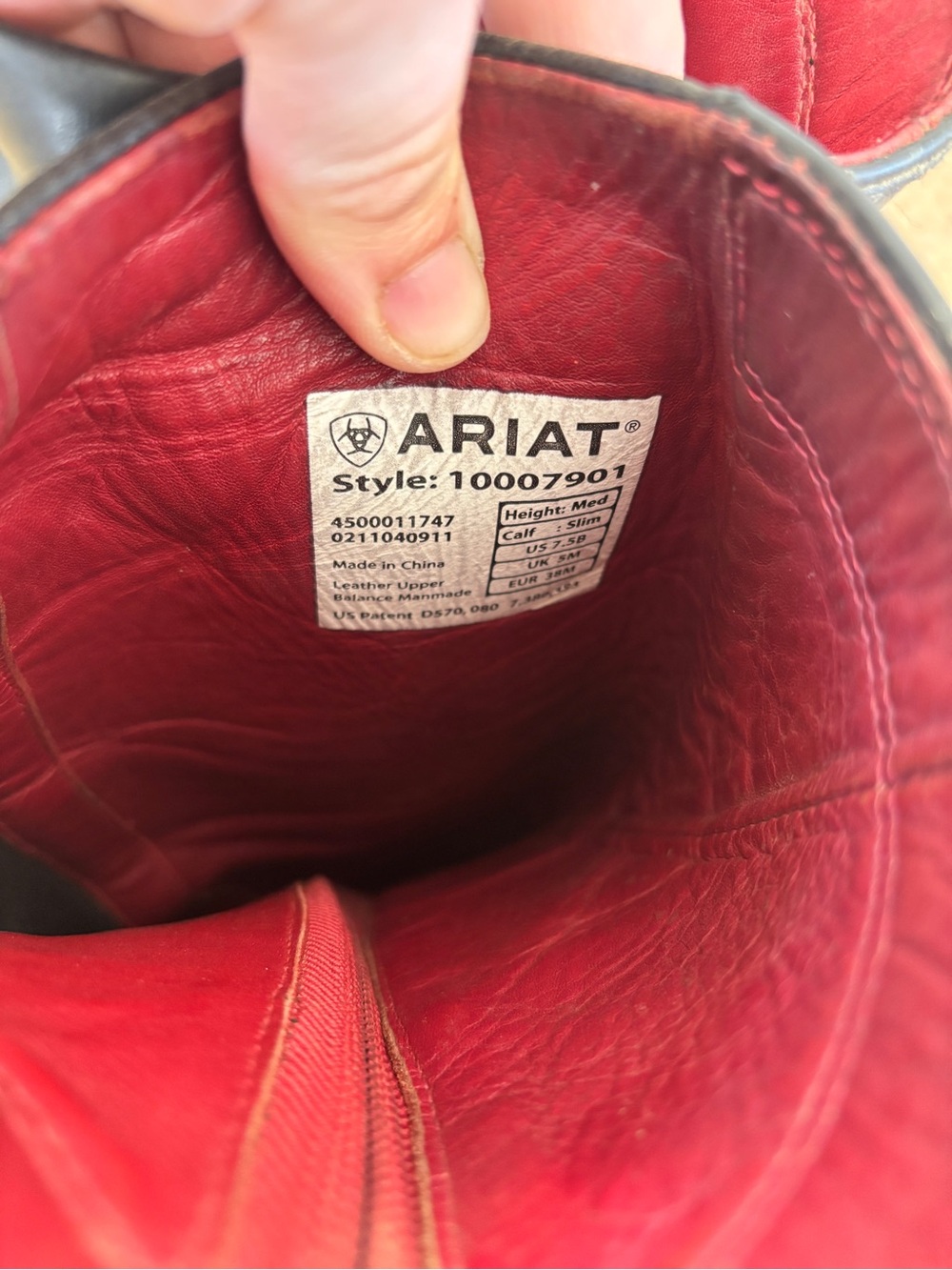 Ariat Volant Tall Riding Boots, Size 7.5 Med/Slim - Picture 6 of 7